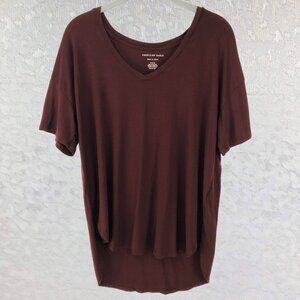 American Eagle Soft & Sexy Dark Purple Short Sleeve Tee with High-Low Hem Size M